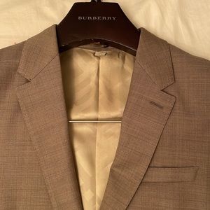 Unique Find mens Two button beige Burberry suit